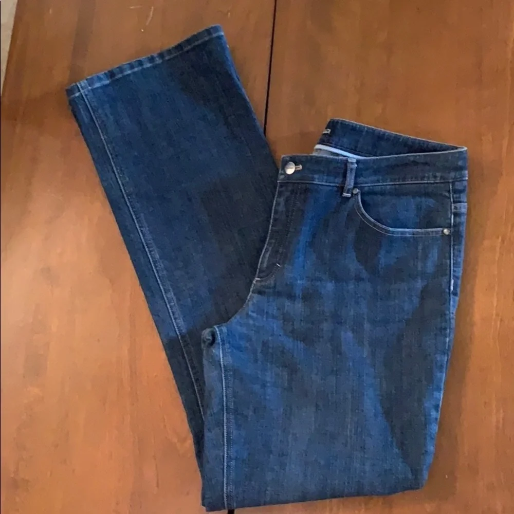 TAHARI Jeans straight leg dark blue Size 10 Roomy - Picture 4 of 13